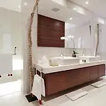 Villa Toscana Conchas Chinas